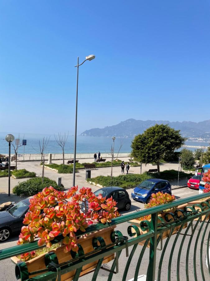 B&B Salerno In Buitenkant foto