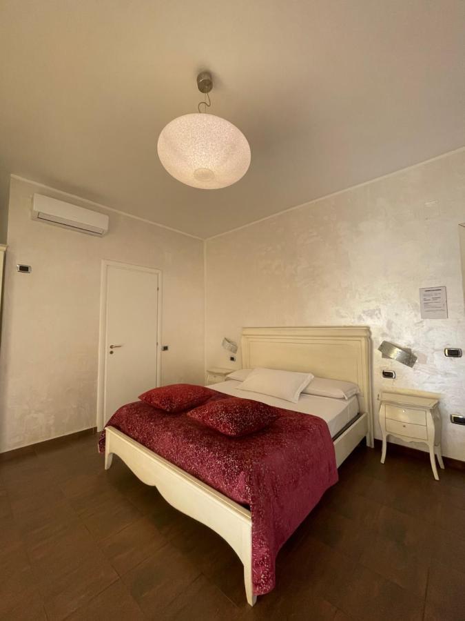 B&B Salerno In Buitenkant foto