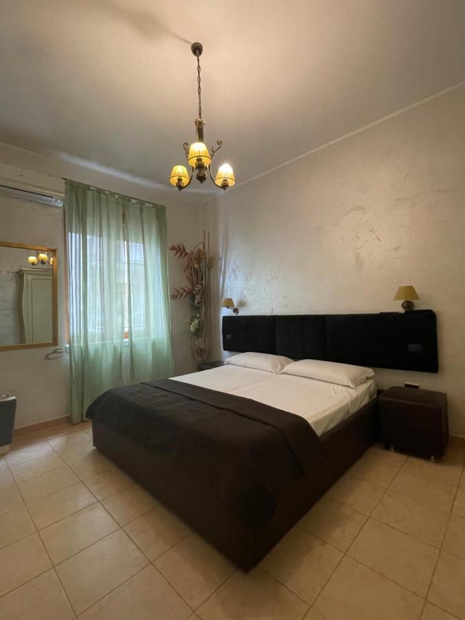 B&B Salerno In Buitenkant foto
