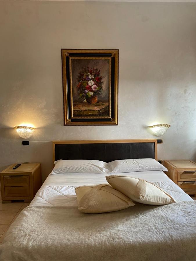 B&B Salerno In Buitenkant foto